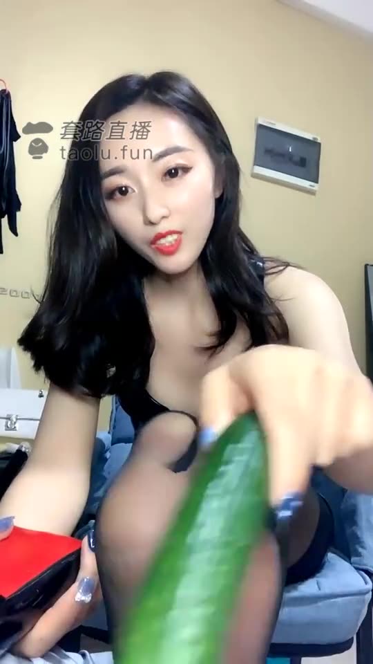 LisaQueen 终于逮到了偷原味的狗东西 狠榨