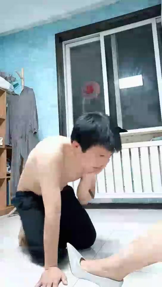 岛主 自家刑奴犯错之重度耳光