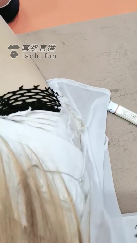傲柔 踢肚子 圣水淋脸