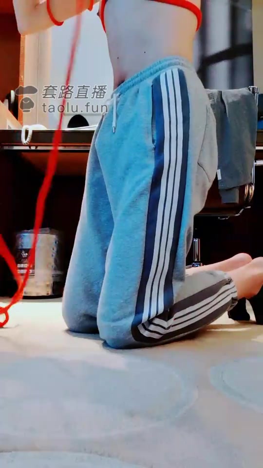 梓晨 怎么虐他