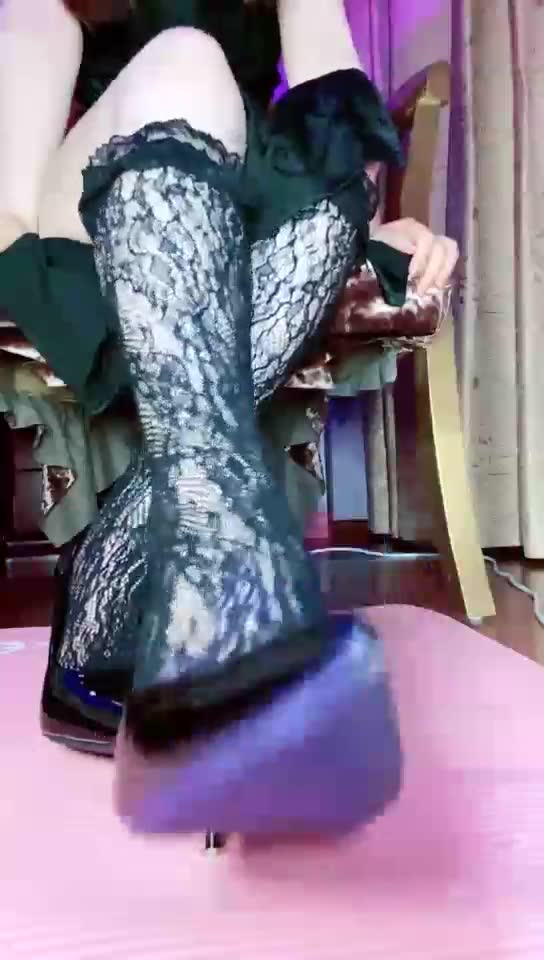 Verin维因 第一视角ATM威胁压榨