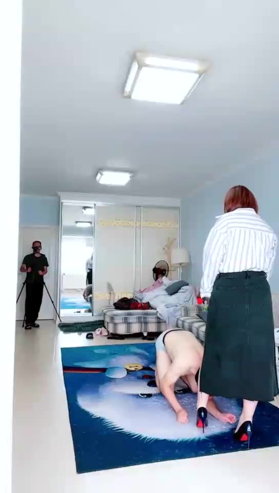 安心 直播调教贱奴开始