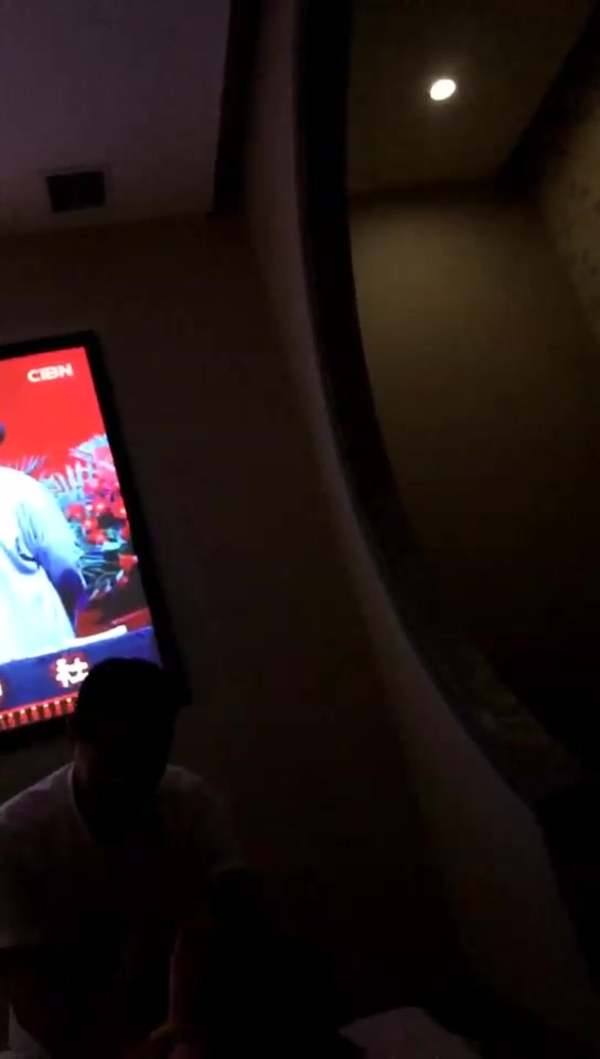 July 足疗店男技师初步开发 46分钟