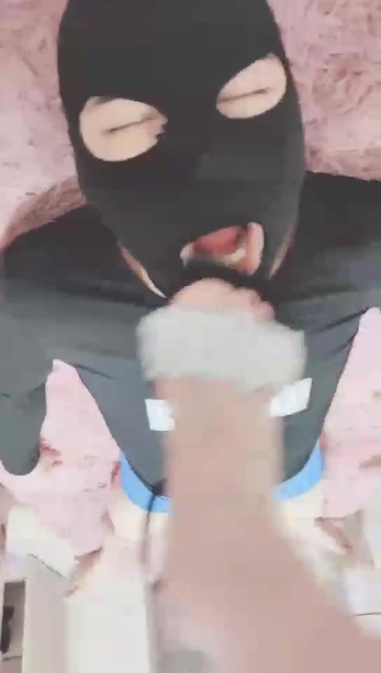 灵竹 舔高跟凉鞋