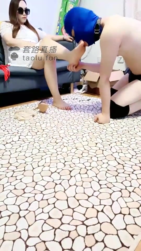平凡 深夜玩贱货