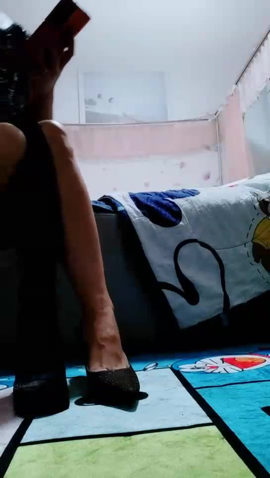 茜千金 黑丝玩狗