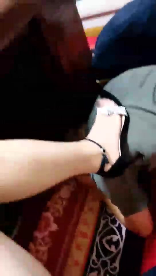 乐姐 办公室惩罚两个员工奴犯错