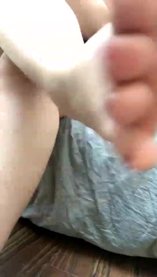 July 第一视角重口辱骂红绿灯