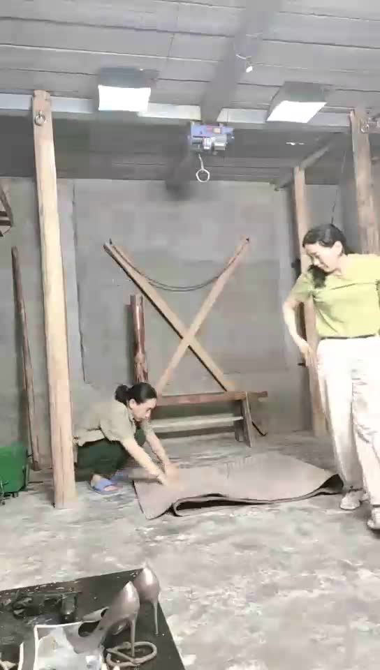 一绳有你 双胞胎姊妹被劫持日式捆绑