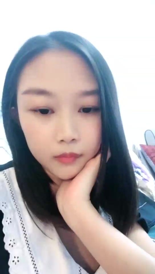 广州楚楚 圈养狗儿子