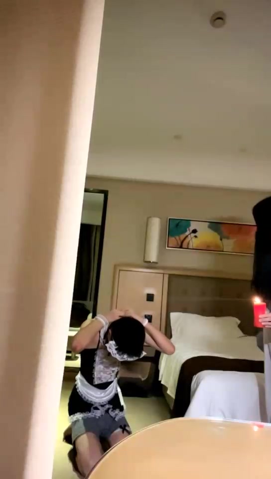 春山空野 00后女王调教昌昌 SP 滴蜡