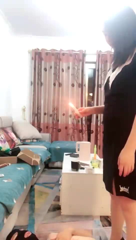 广州楚楚 调教贱狗 耳光 骑马 滴蜡