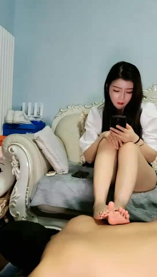 仙飒 玩着调 舔脚 坐脸 圣水