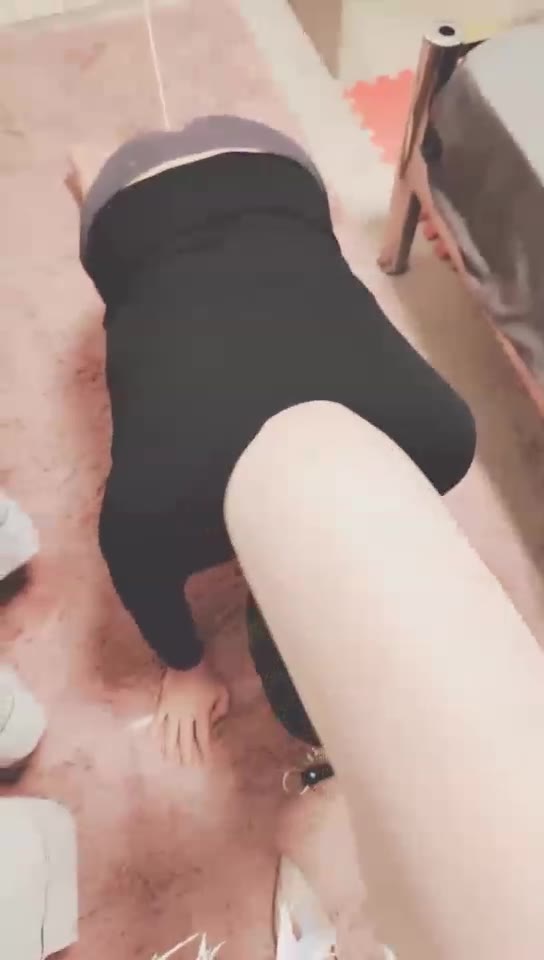 灵竹 绑住贱狗JJ下集 虐待贱狗