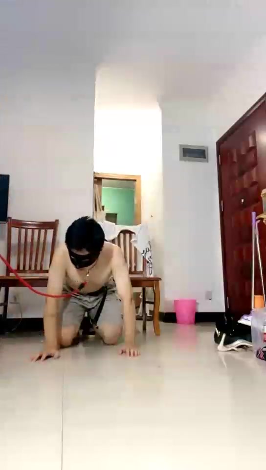 小乔baby 剧情男友出轨被当狗玩