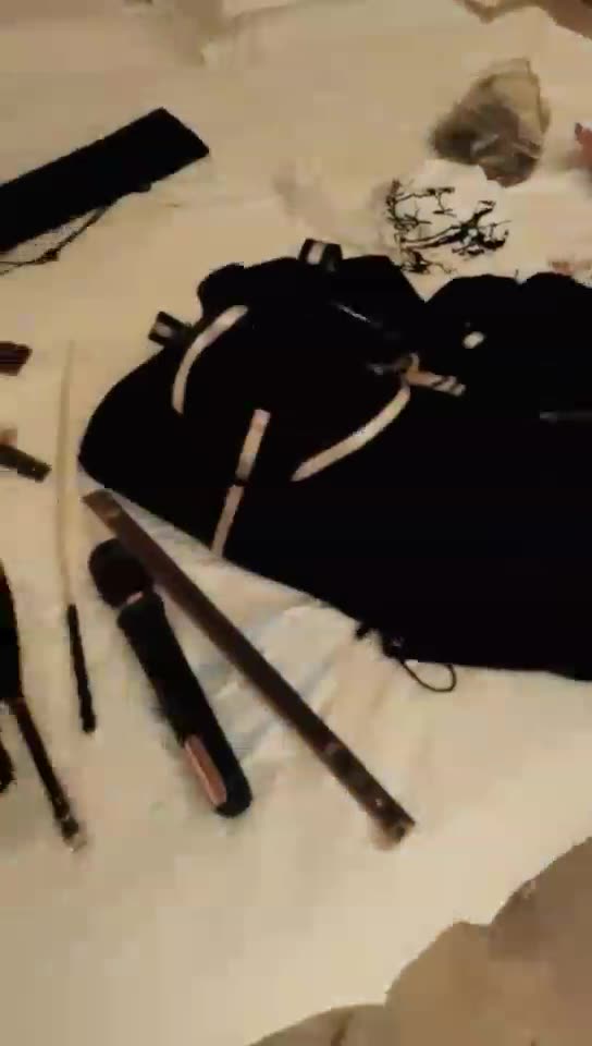 S夏夏绳缚和妃妃 双主给奴化妆 调变装CD奴 上）