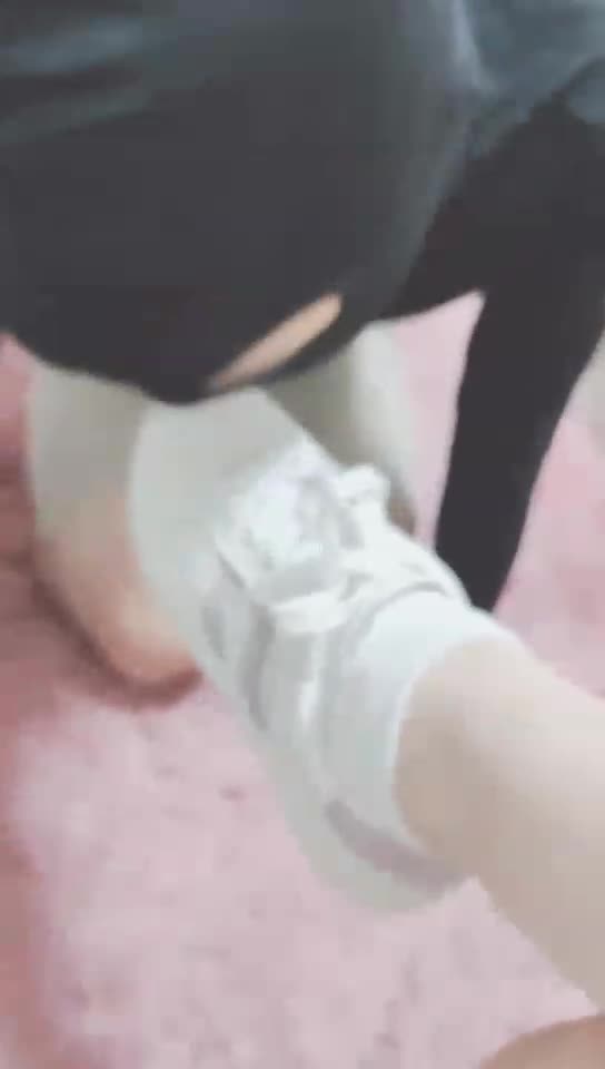 Do you like the little white shoes abuse dog?