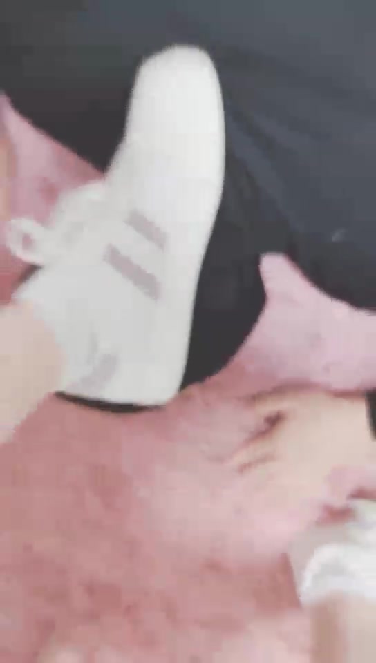 灵竹 小白鞋虐狗有没有喜欢的