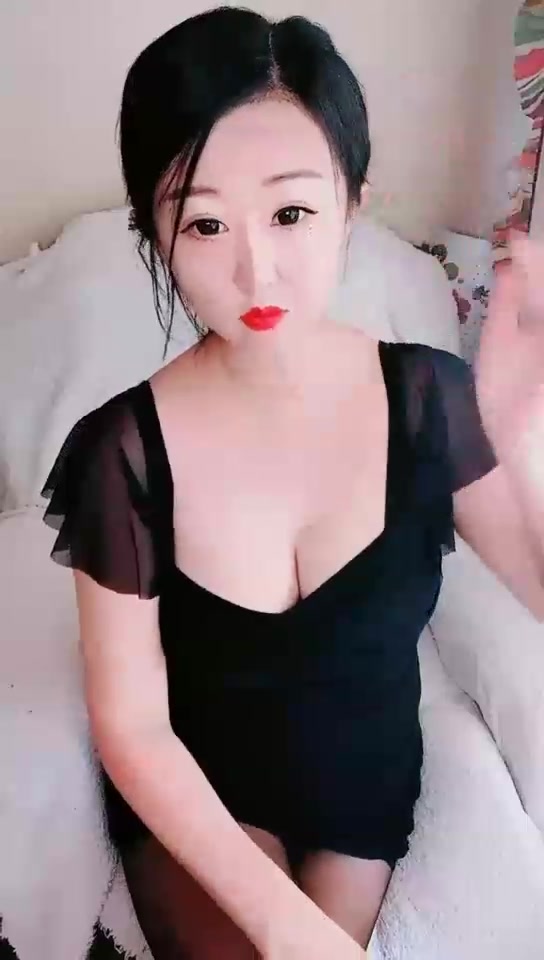 天津冰冰女主 调教现场重度 榨精两次