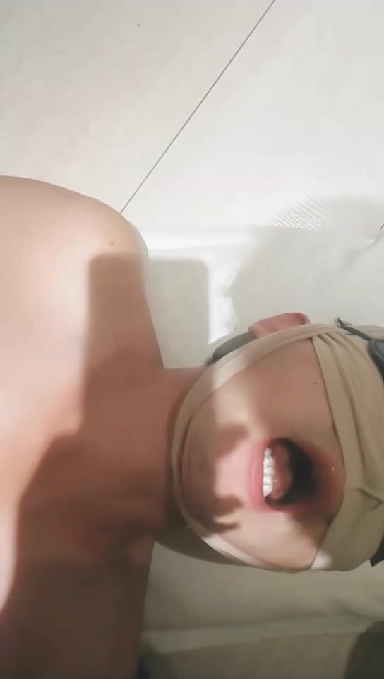 诗恩大大 踩狗 玩乳 SP耳光