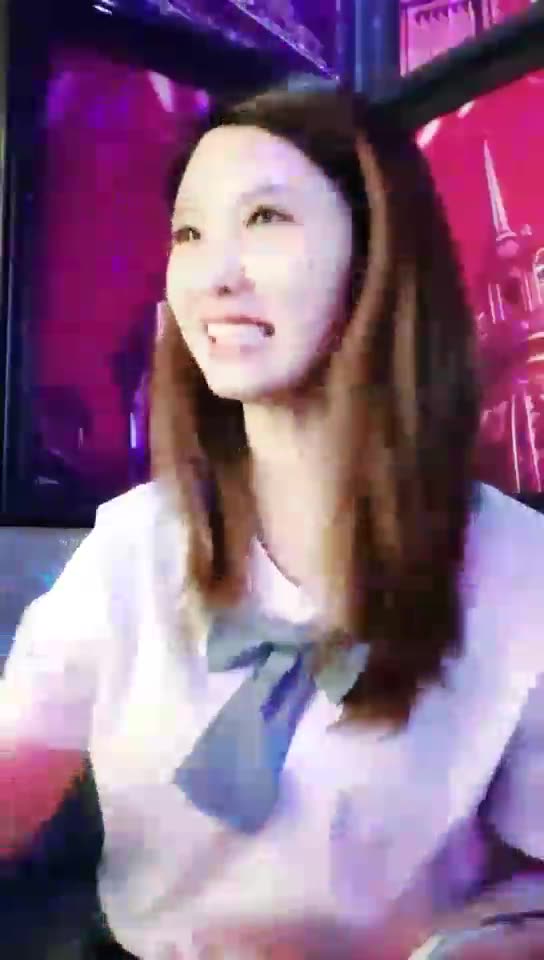 Lisa宝宝 KTV喝圣水