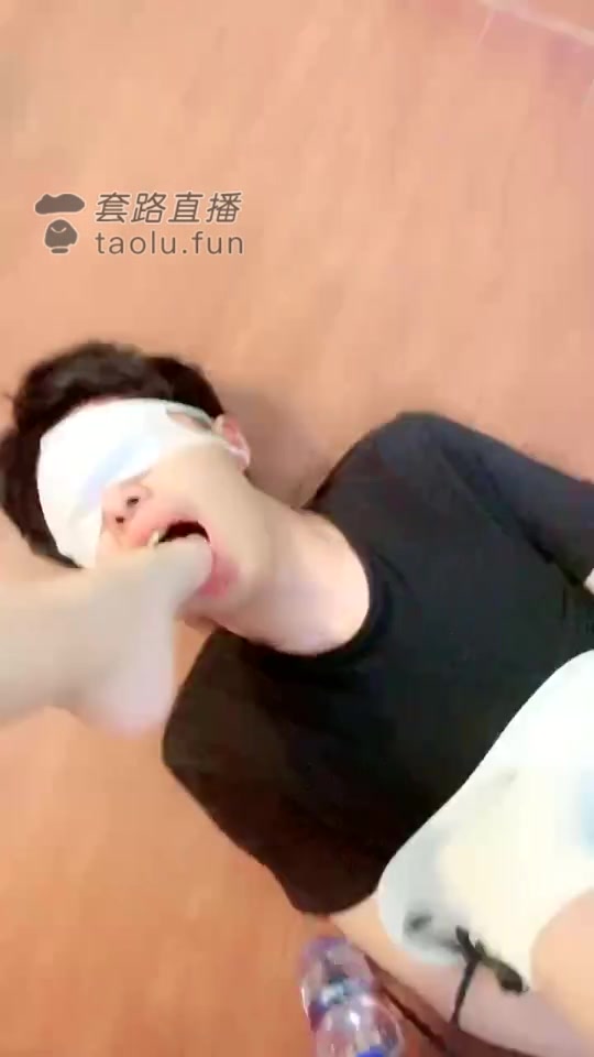 丞丞 调教学生会主席