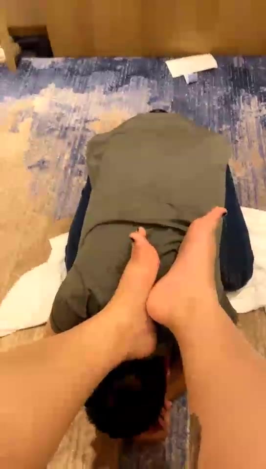 宝珠姐姐 踢档玩一下