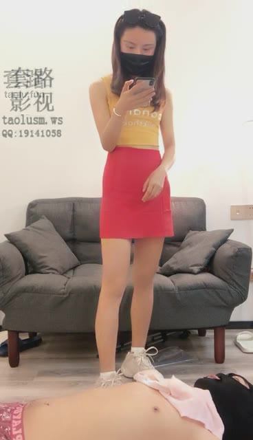 莫妮卡卡 圈养奴生活圣水淋头