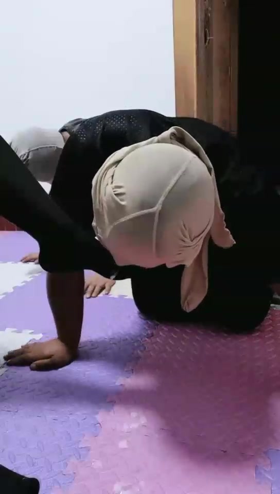 天水女王 骑马钻跨 训狗