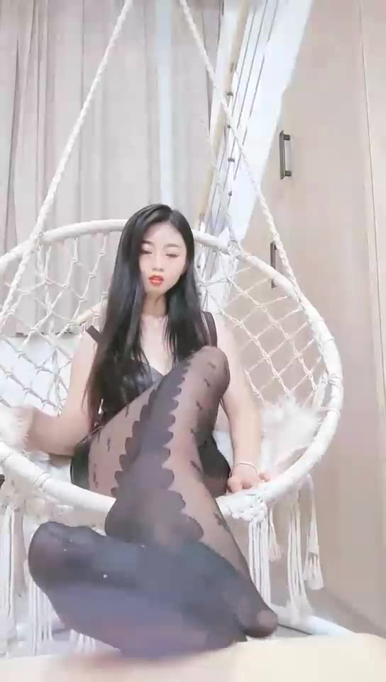 韩韩 第一视角 高跟长靴 强制狗子舔鞋 止寸炸干狗子身体