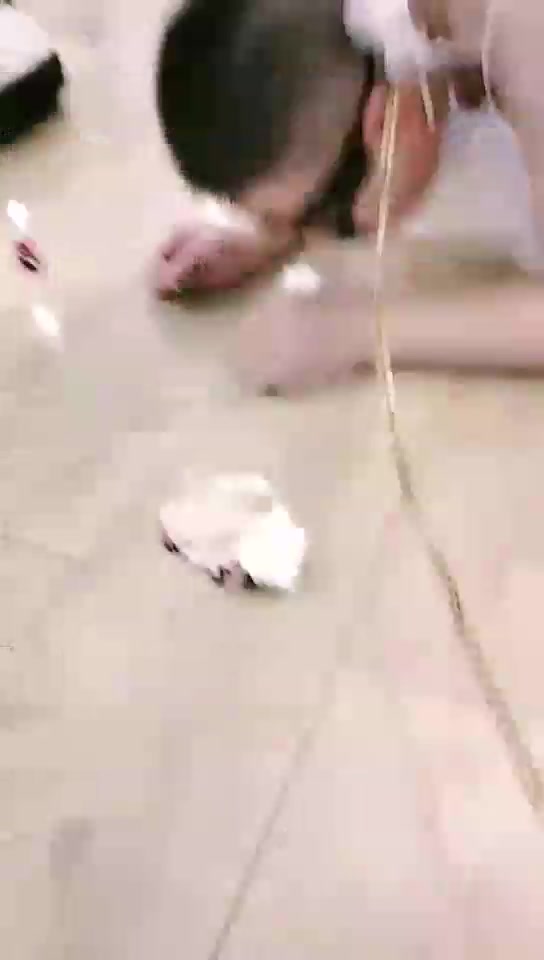 亦菲 调教第一次露脸直播一秒钟