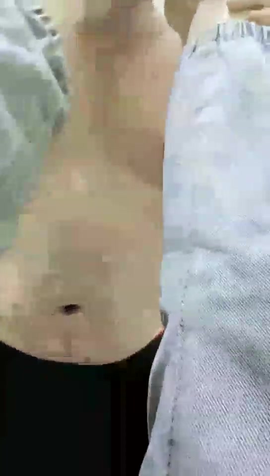 曹大成 老板娘犯骚了 求我给她舔脚