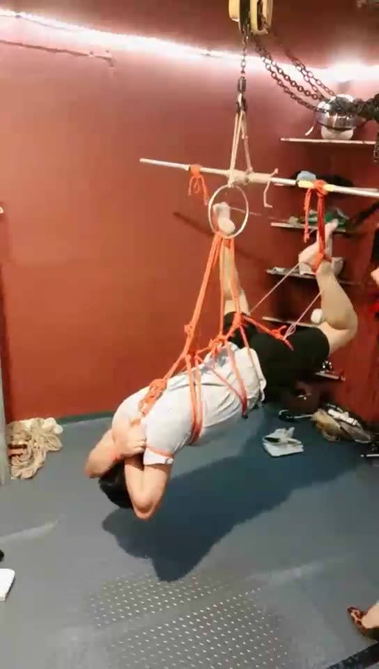 唯雅 调教私奴 吊虐