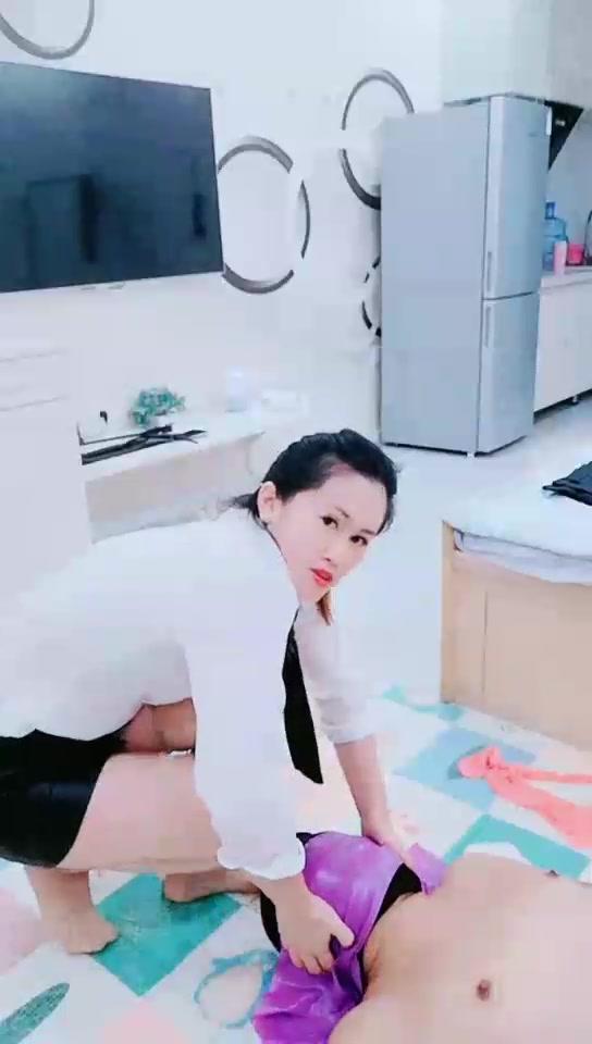 玖月 囚禁干儿子