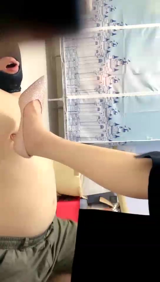 逗逗 暴力耳光 脚喂食 深喉