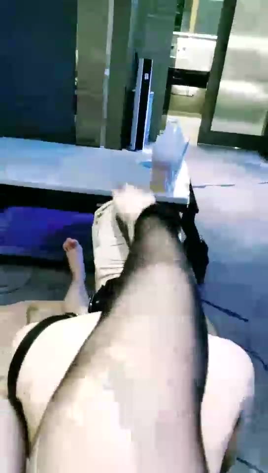 大连一禾 骑马钻胯 舔脚虐乳