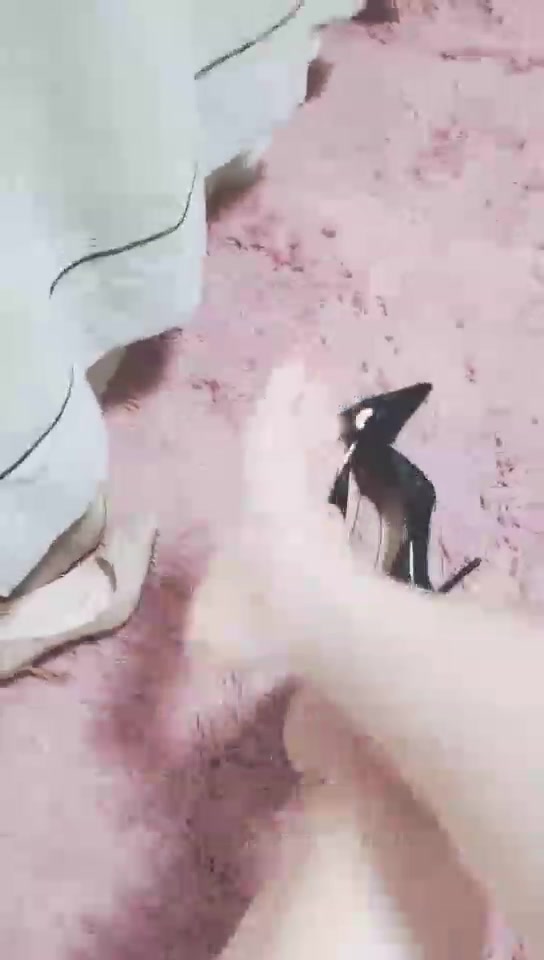 灵竹 废物狗给主人清理鞋子 清理不干净被主人抽耳光1