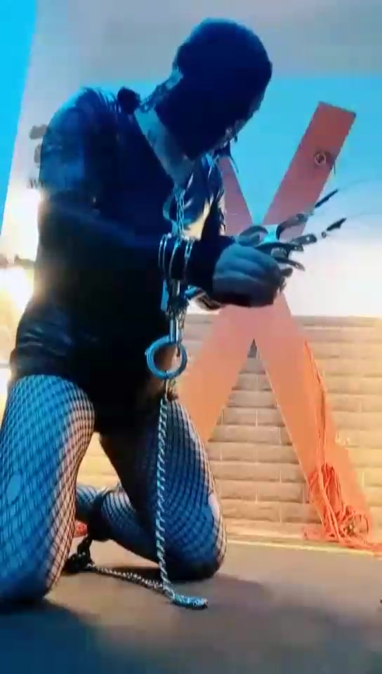 东营天香百合 手拷 脚拷 虐乳虐耳电击