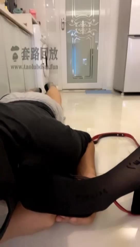 云云酱 舔高跟 喝洗鞋水