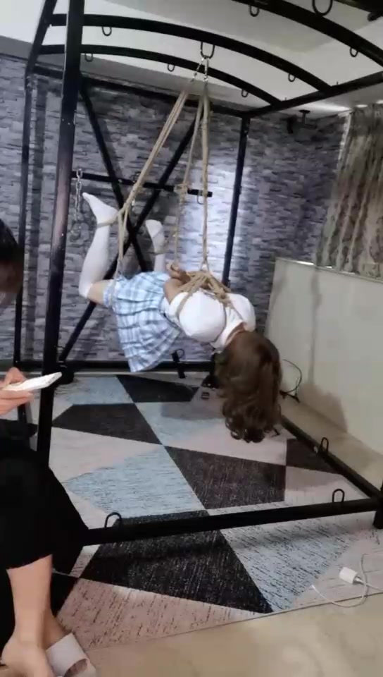 夏夏 变装捆绑