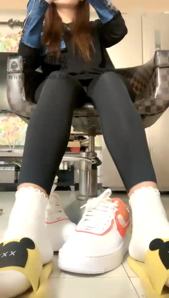 仙姿大大 第一视角 鞋底棉袜羞辱