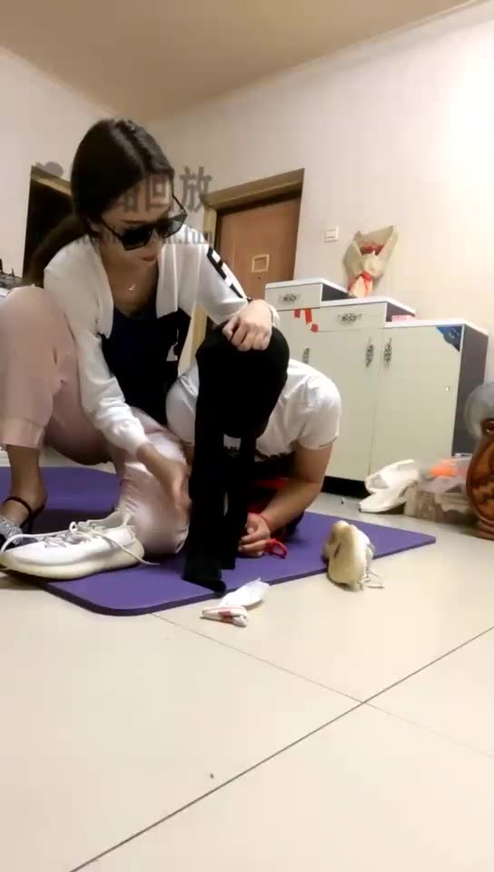 沐清忧 捆绑 诱惑 挠脚心 脚插嘴