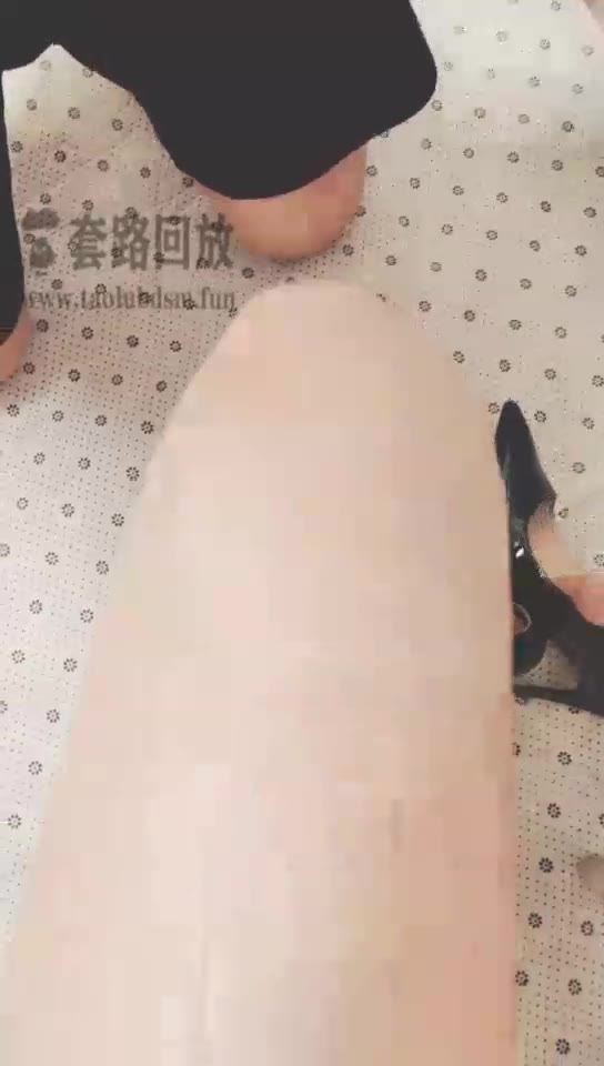 夏琳 恋足与踢档