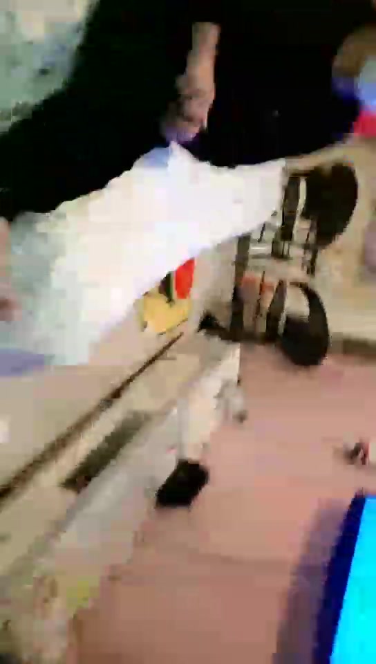 情侣月儿 情侣主调教 绿帽狗伺候男主