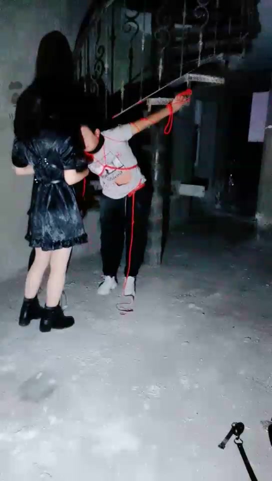 猫神大人 废弃工厂 强制绑架 除臭