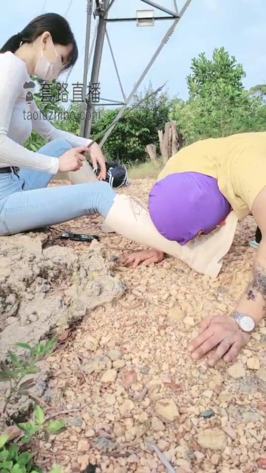 暴力美学 白靴 骑脖子 长靴深喉 脚耳光