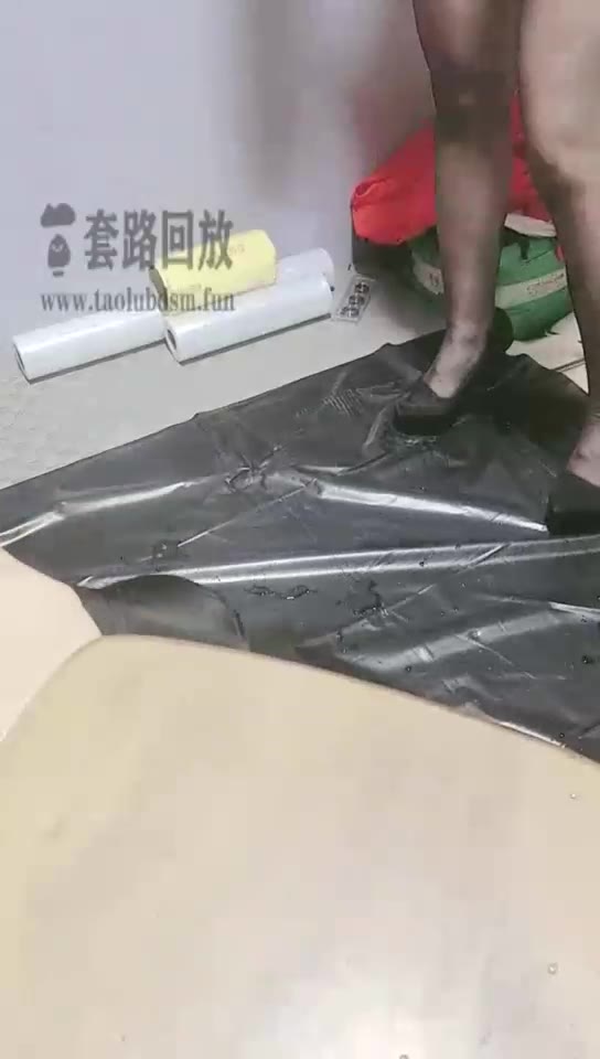 红桃K女王陛下 西装暴徒 双女主耳光玉足调教