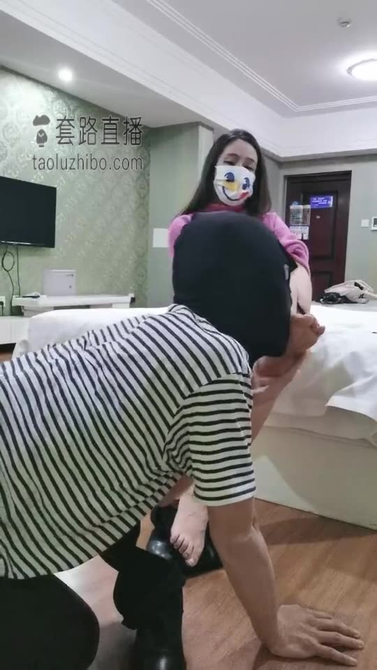 若璃 舔鞋底 钻跨 圣水