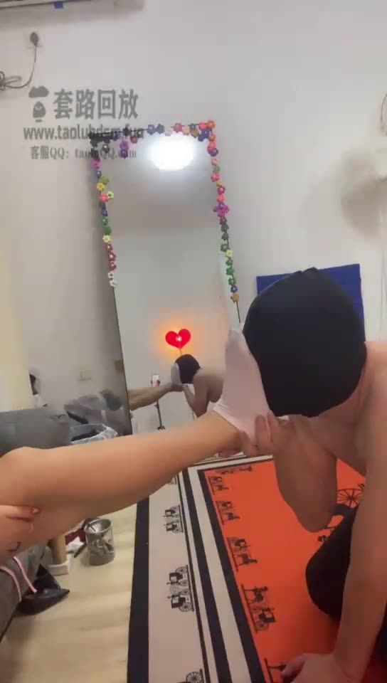 北京月上 帆布鞋踩踏