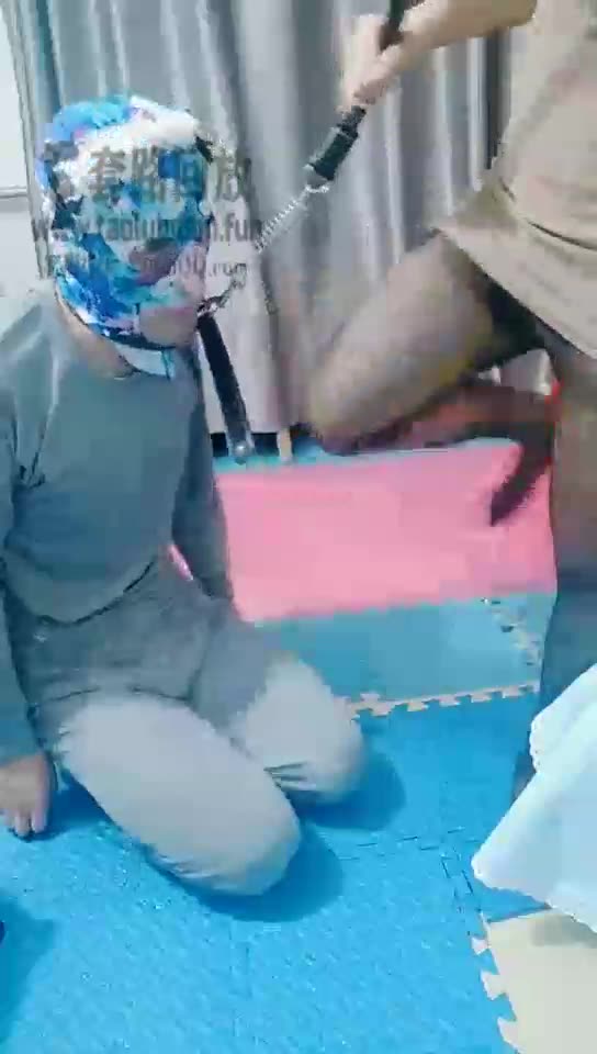 麒麟女皇 不听话的贱狗被主人教训